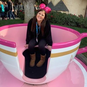 Meet your Posher, Haley